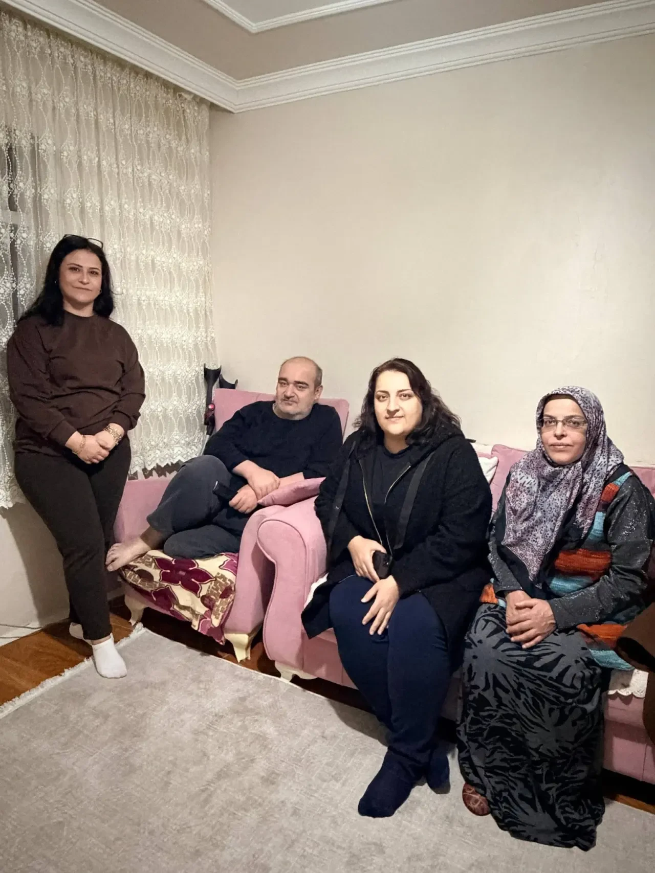 Merzifon’da Dayanışma: AK Kadınlar Sahada! 3