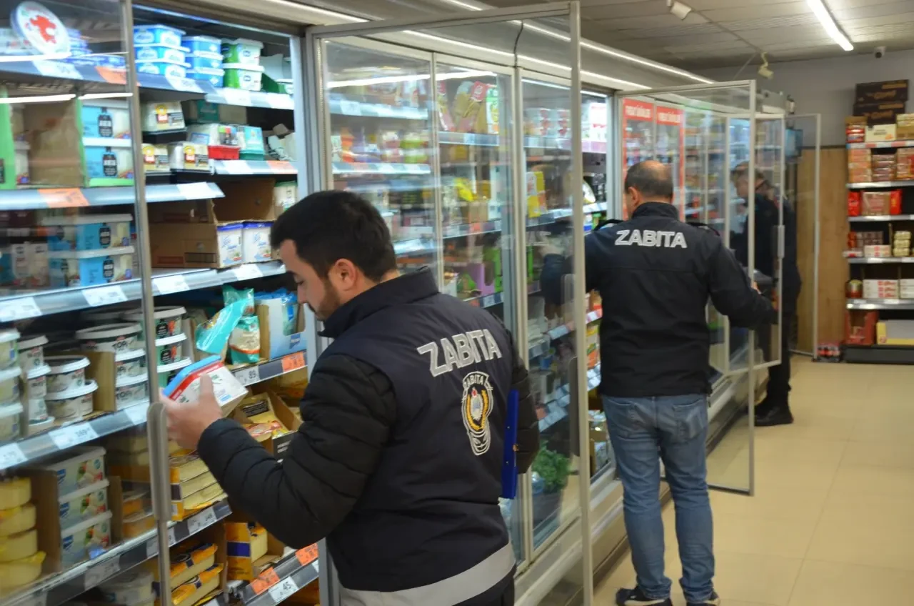 Göynücek’te Zincir Marketlere Sıkı Denetim 11