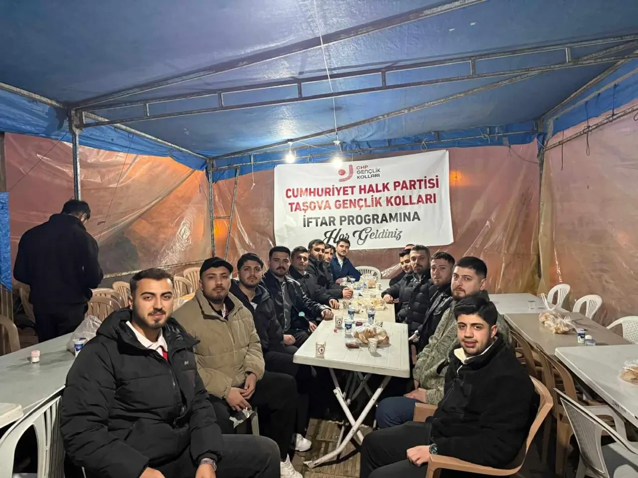 CHP Gençlik Kolları Taşova’nın Gençleri İle İftar Yemeğinde Buluştu 1