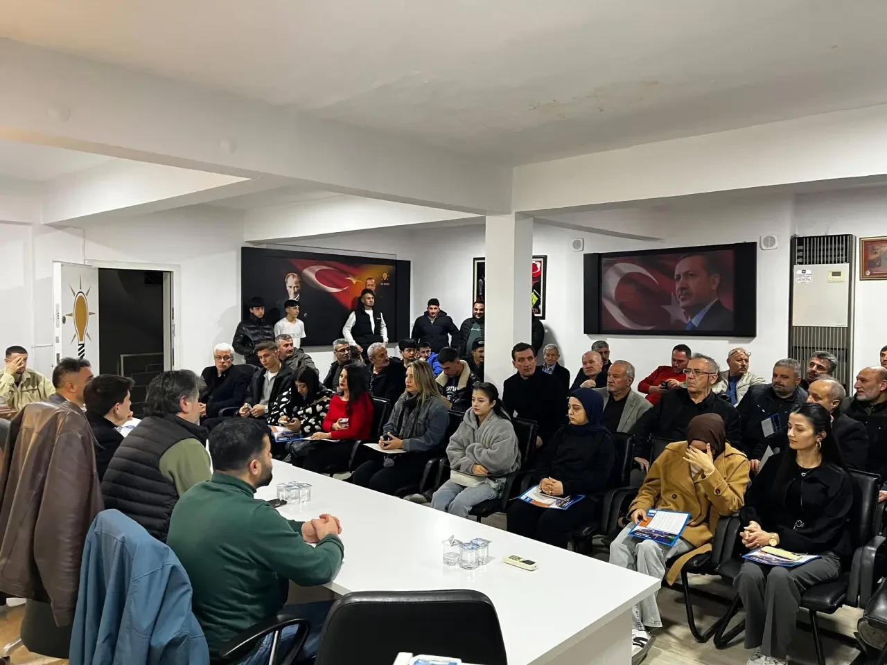 Merzifon’da AK Parti’den Güçlü İstişare 3