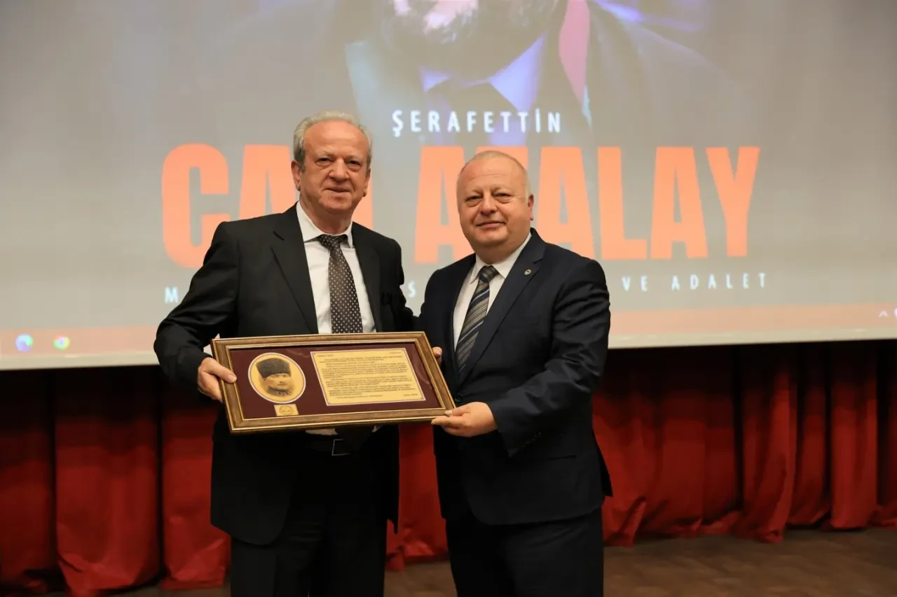 Başkan Sevindi’den Demokrasi ve Hukuk Vurgusu 8