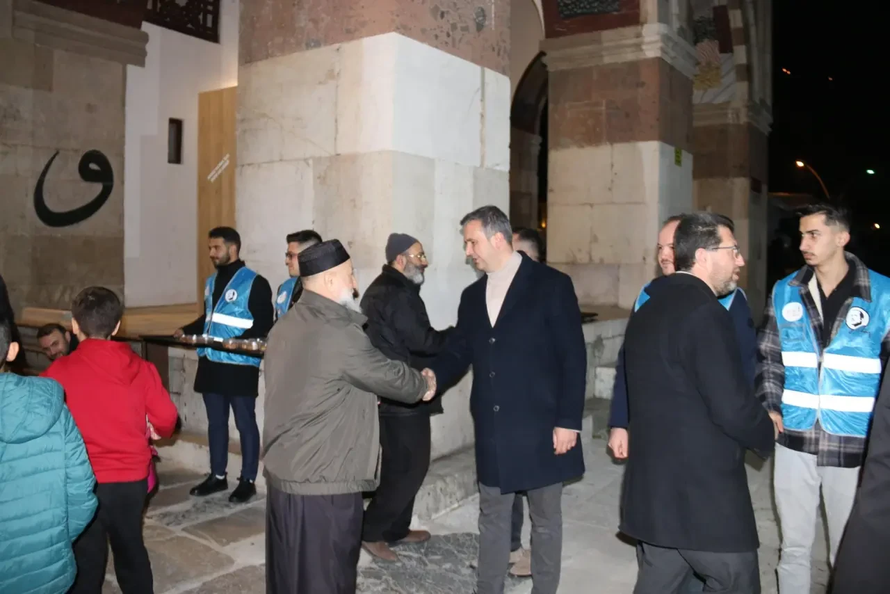 Beyazıtpaşa Camii’nde Ramazan Buluşması 1