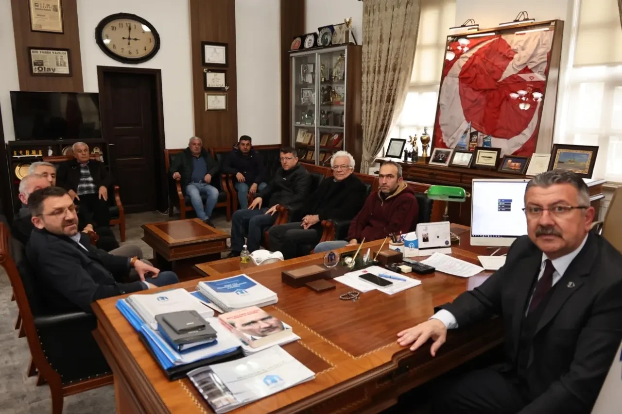 Başkan Kargı Misafirlerini Ağırladı 6