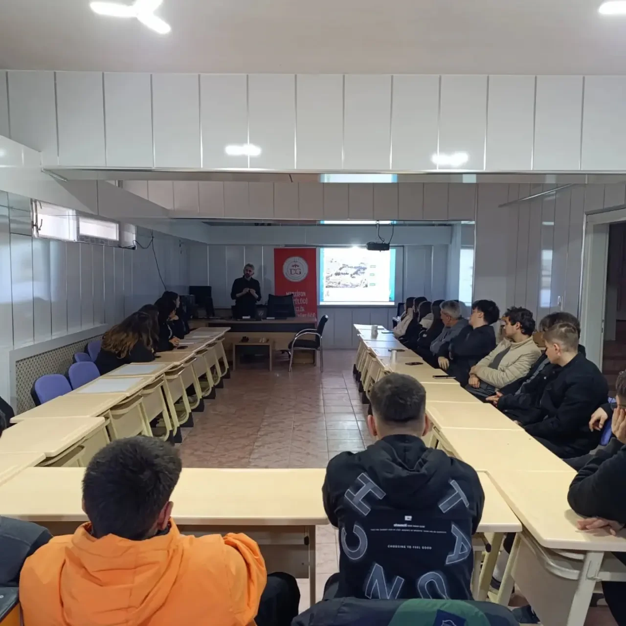 Merzifonlu Gençler Kudüs’ü Okudu, Konuştu 6