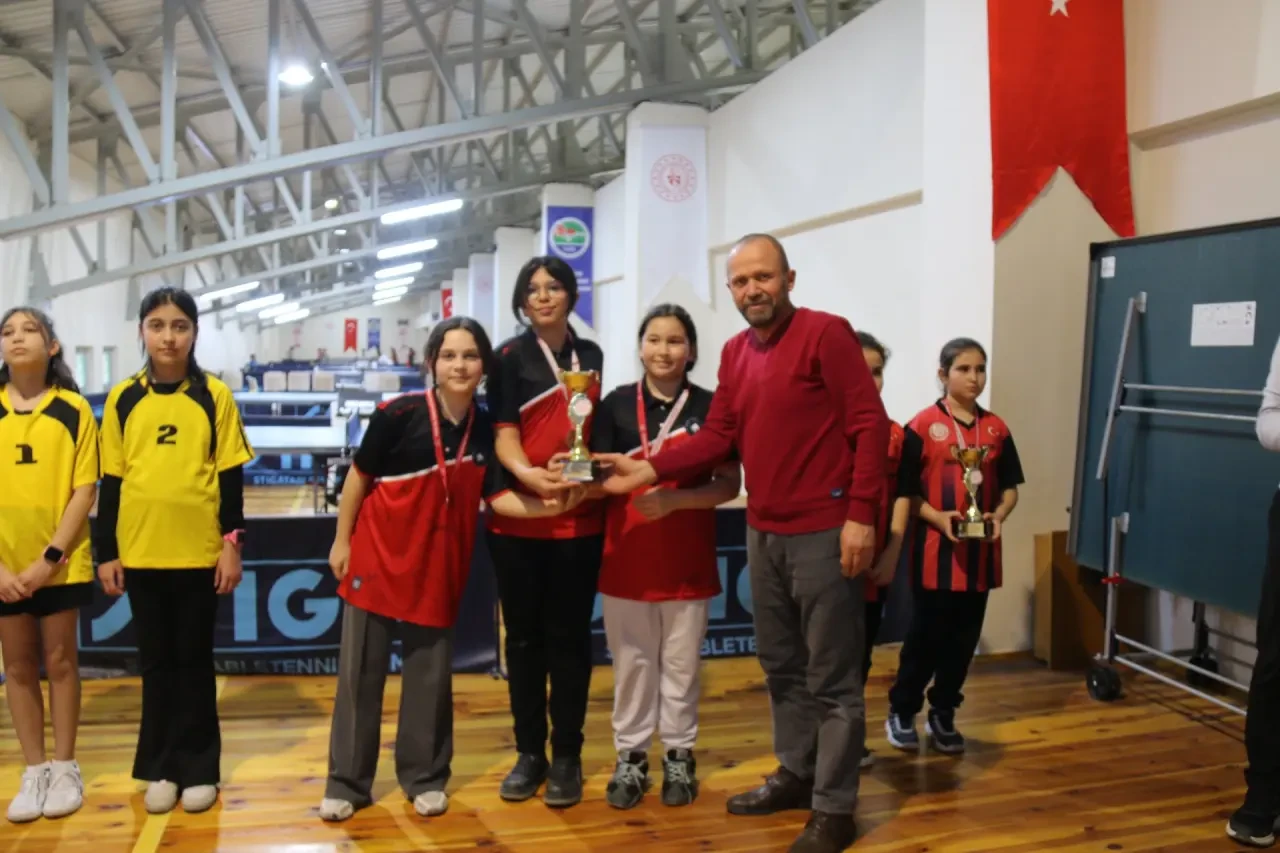 Amasya’da Masa Tenisi Heyecanı 8