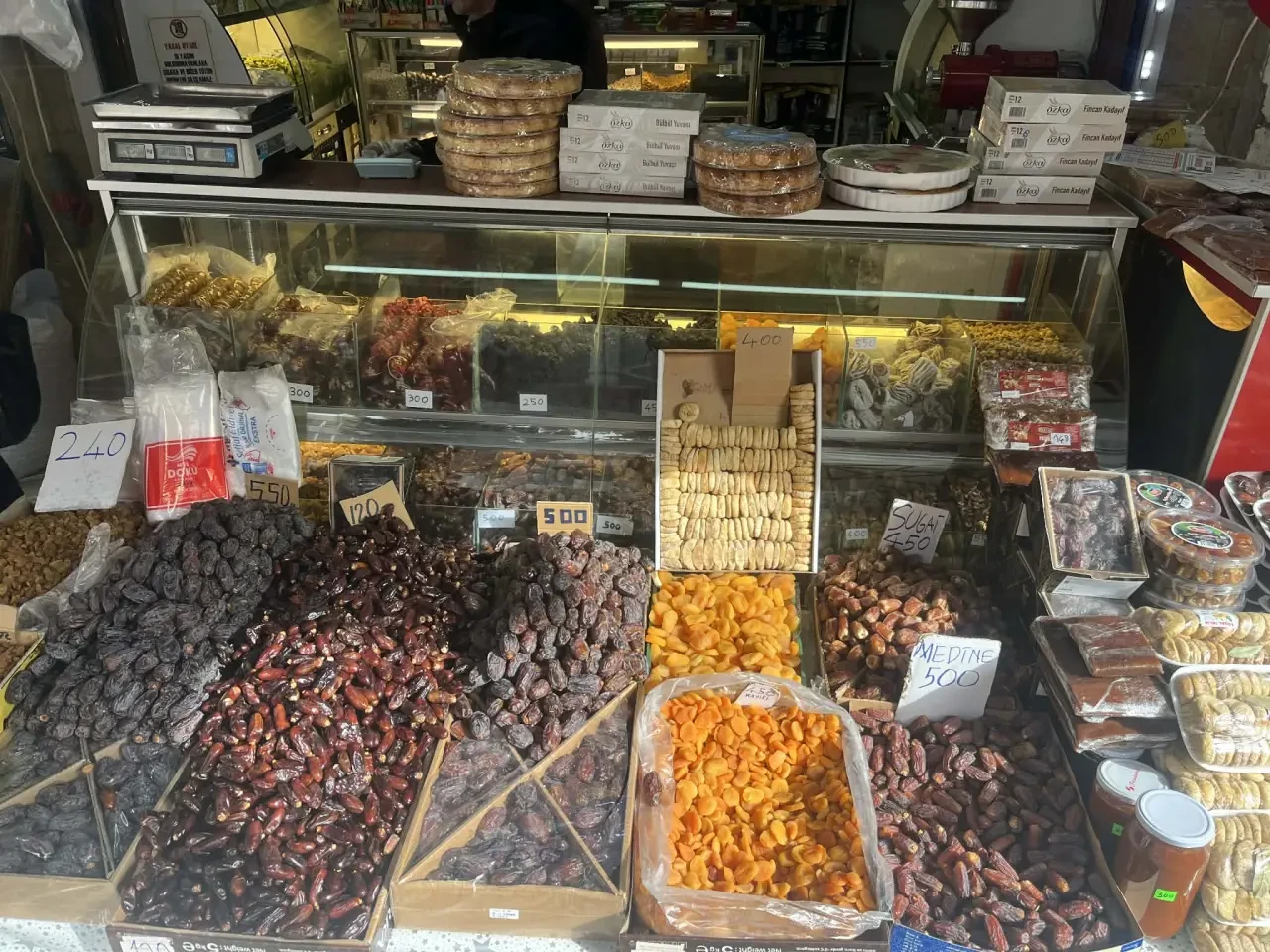 Merzifon'da Hurmada Zam Yok, İlgi Çok 2