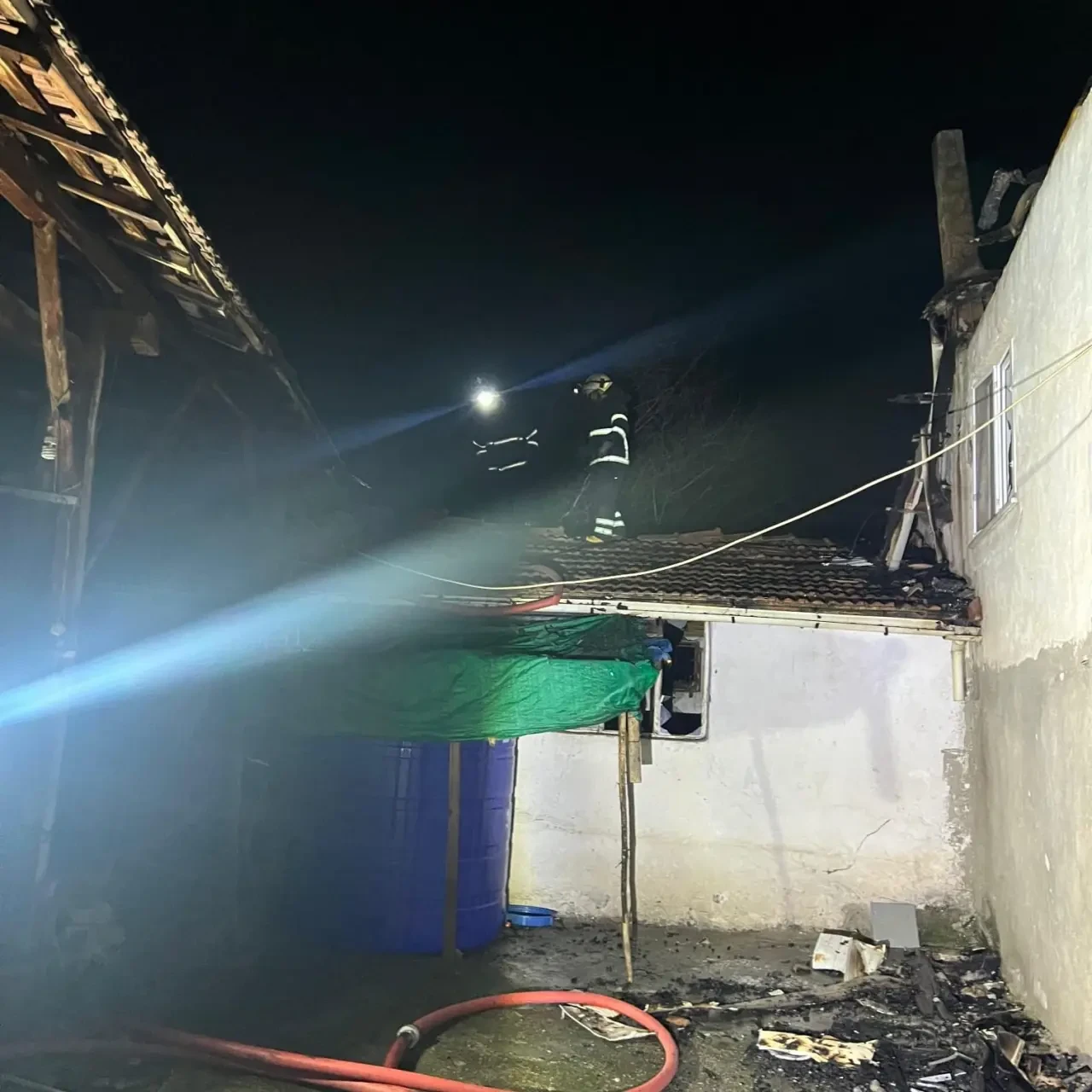 Merzifon’da Feci Yangın: 1 Kişi Hayatını Kaybetti 5