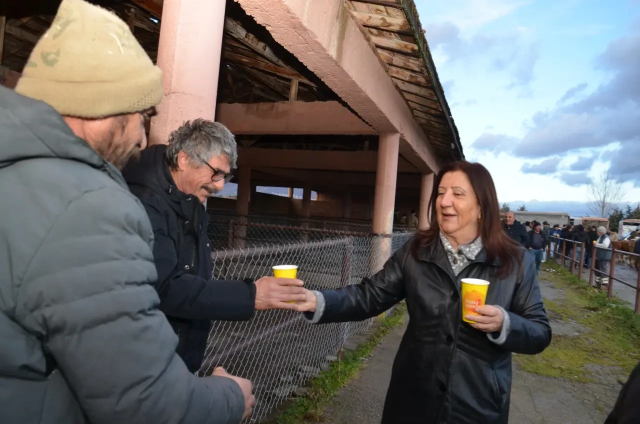 Gümüşhacıköy’de Soğuk Sabahlar Sıcak Çorbayla Isındı 8