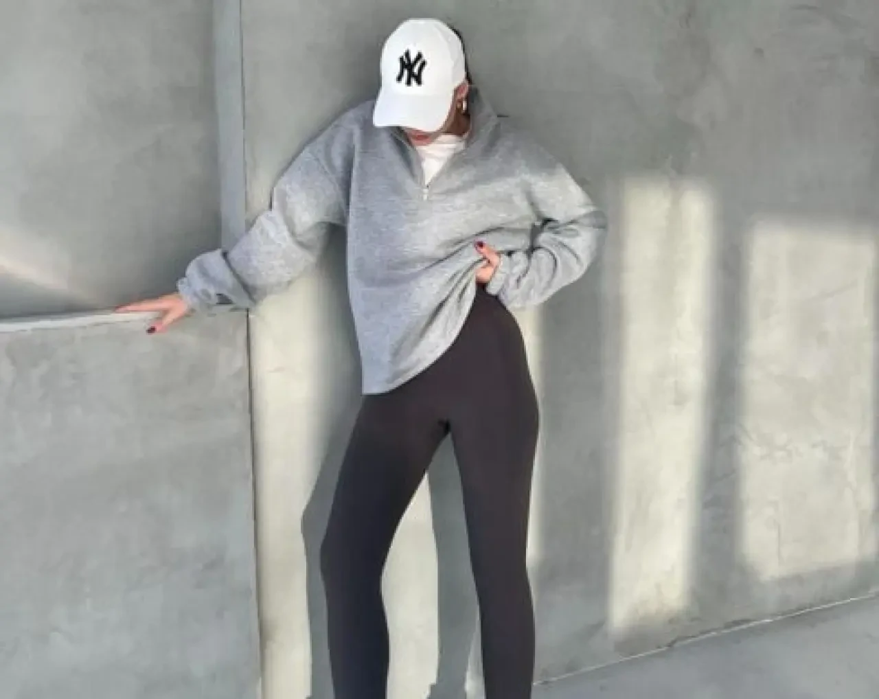 Kadınlarda 2026 Tayt Modası: Konfor ve Şıklık Aynı Anda 3