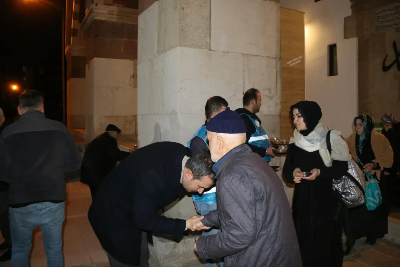 Beyazıtpaşa Camii’nde Ramazan Buluşması 4