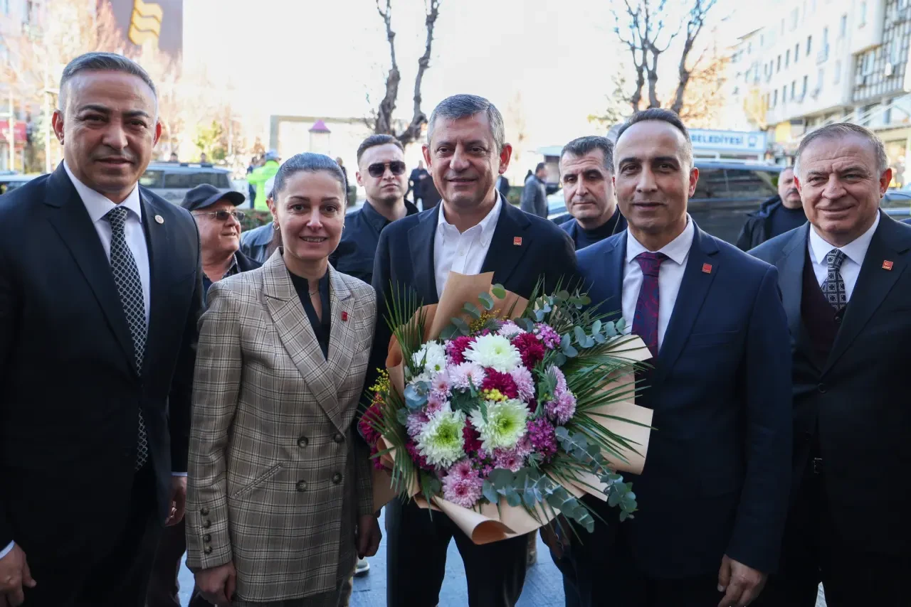 Özel’e Çorum’dan Forma Jestı 1