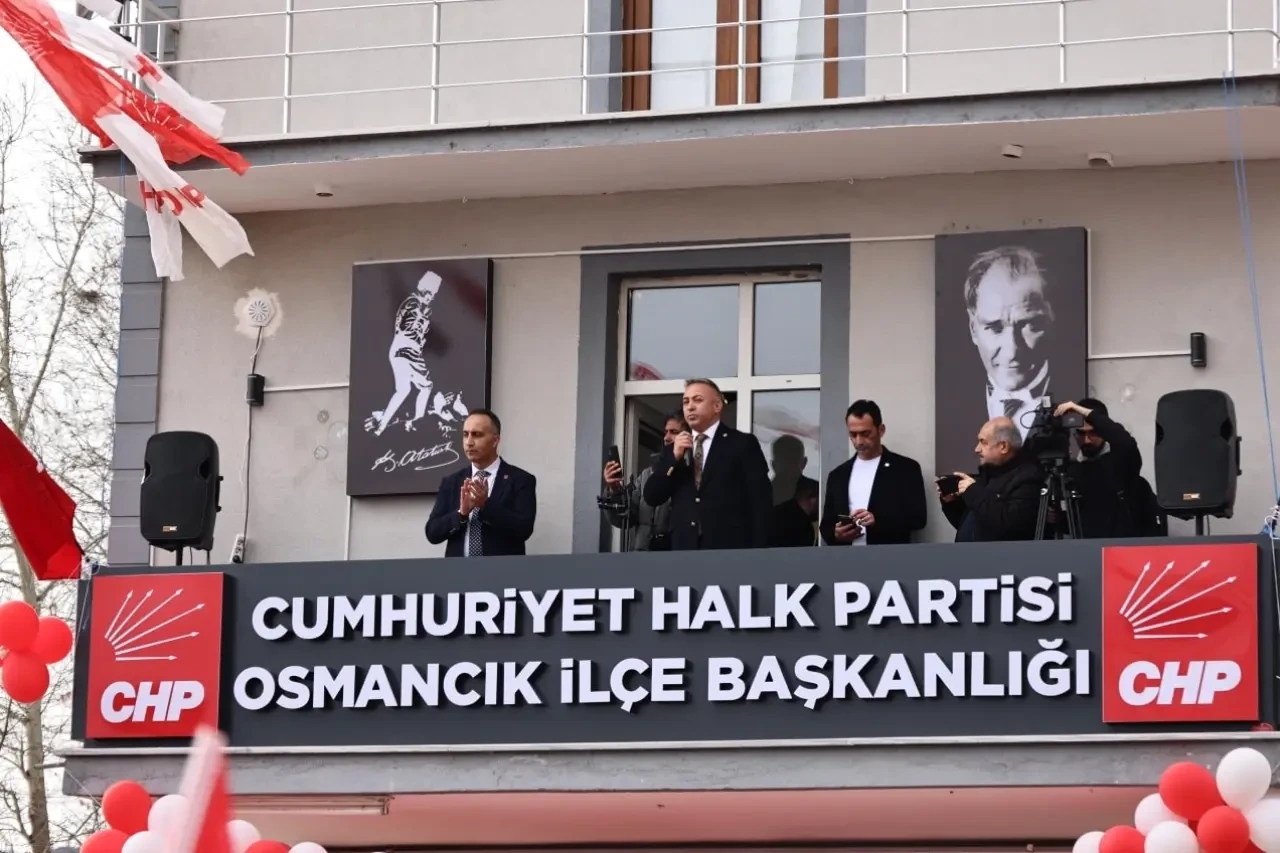 Cemal Enginyurt CHP Osmancık İlçe Başkanlığı Yeni Binasını Açtı 4