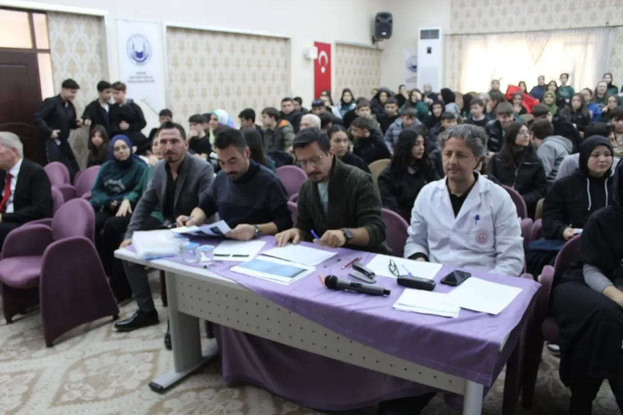 Merzifon’da Bilgi Yarışı Zirve Yaptı! 4