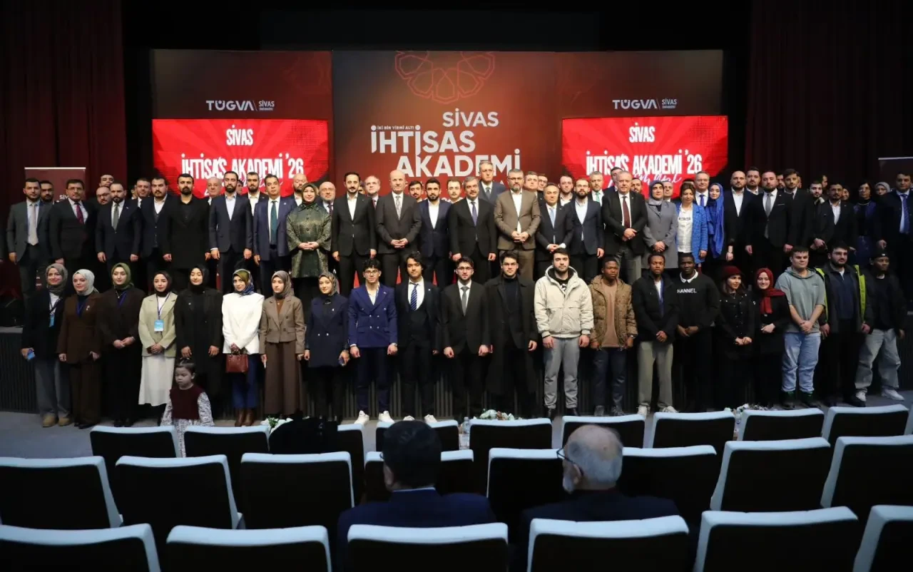 Amasya Üniversitesi Sivas’ta 3