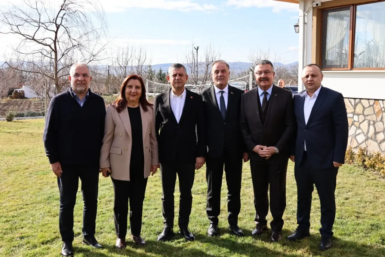 Kargı’dan Özel’e Samimi Ev Sahipliği 3