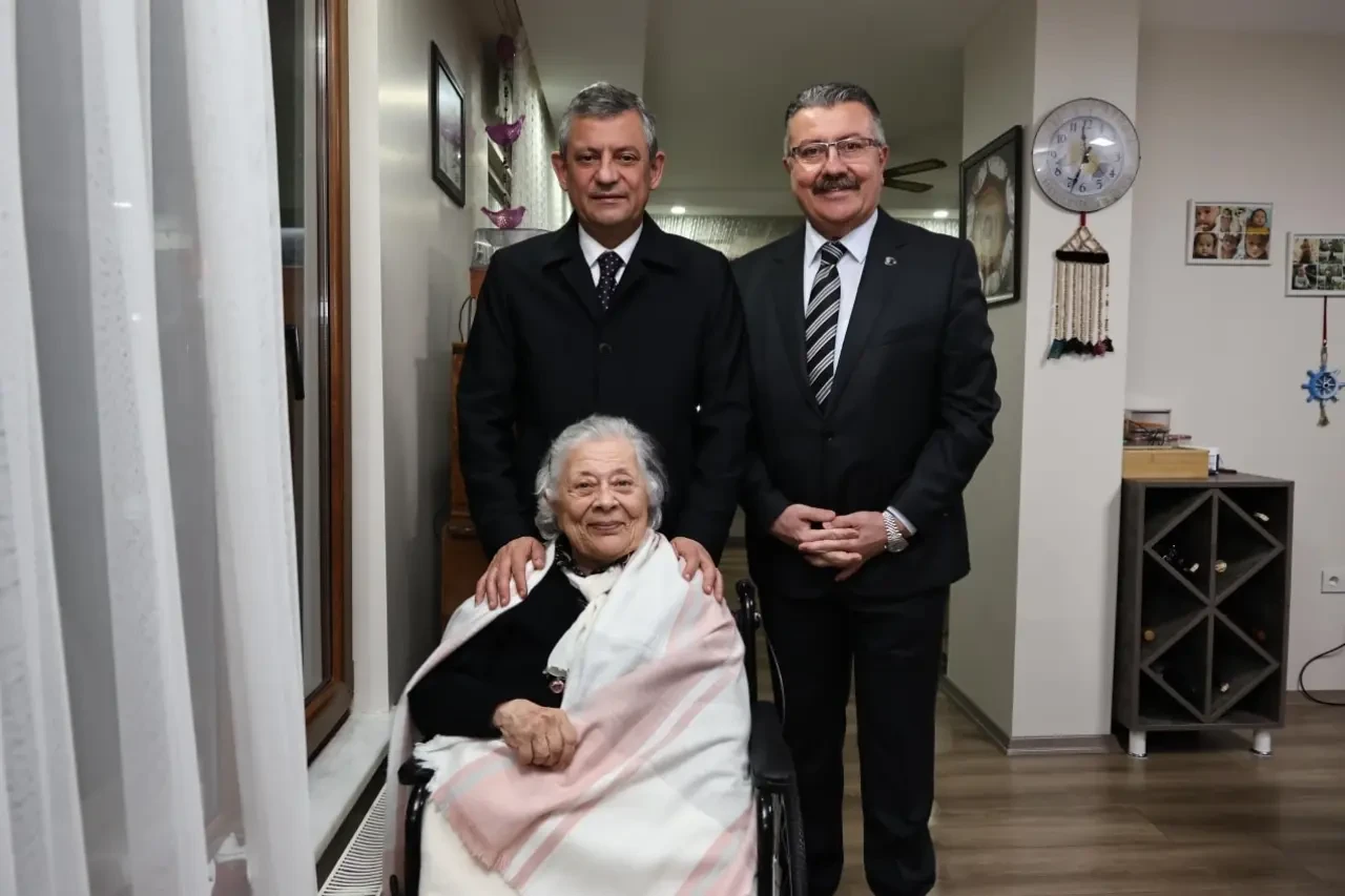 Kargı’dan Özel’e Samimi Ev Sahipliği 6