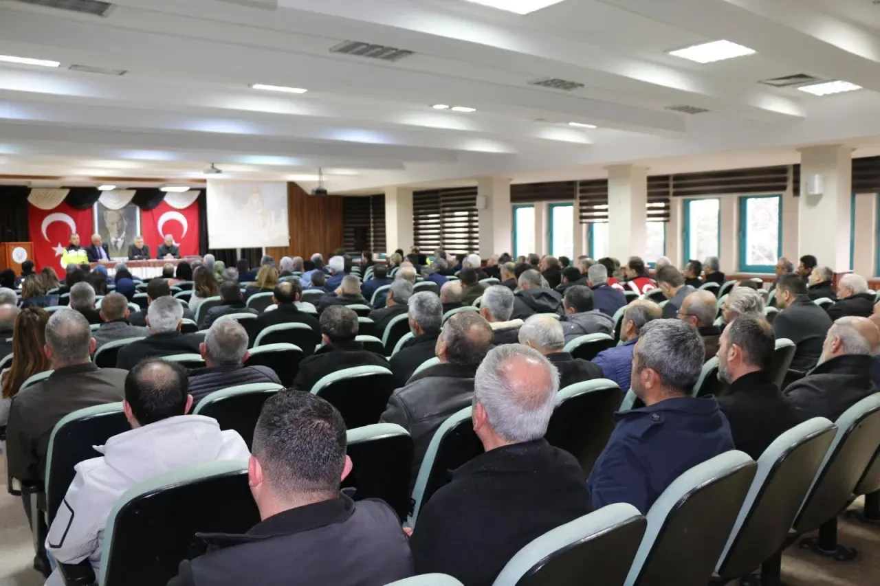 Merzifon’da Okul Güvenliği Masaya Yatırıldı 1