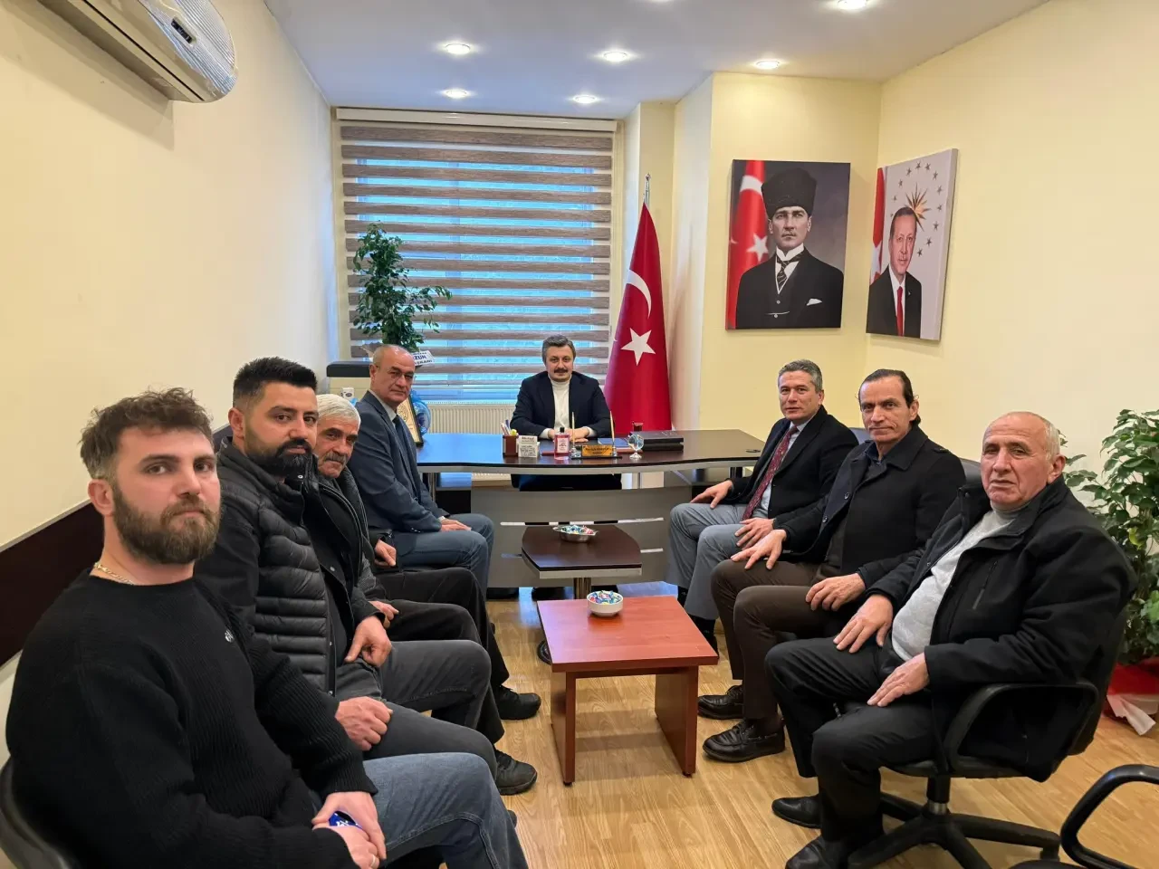 MHP Amasya’dan Esnaf Odalarına Ziyaret 1