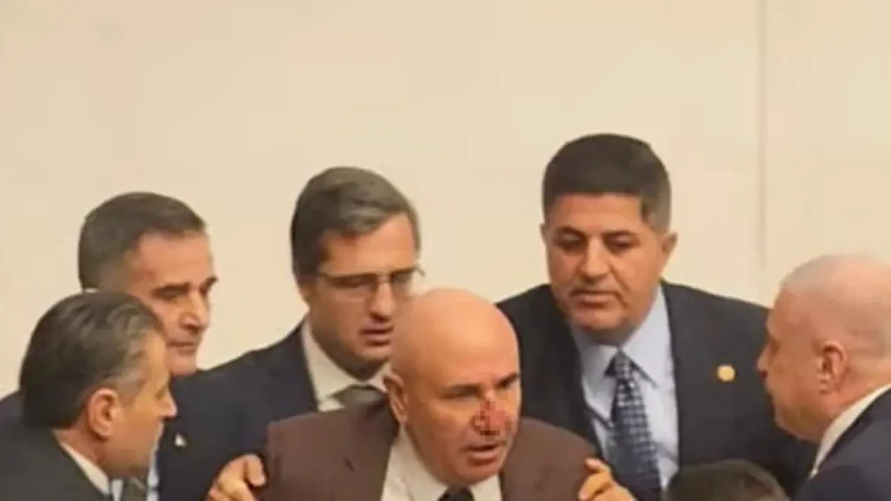 Meclis’te Yumruklu Kavga 2