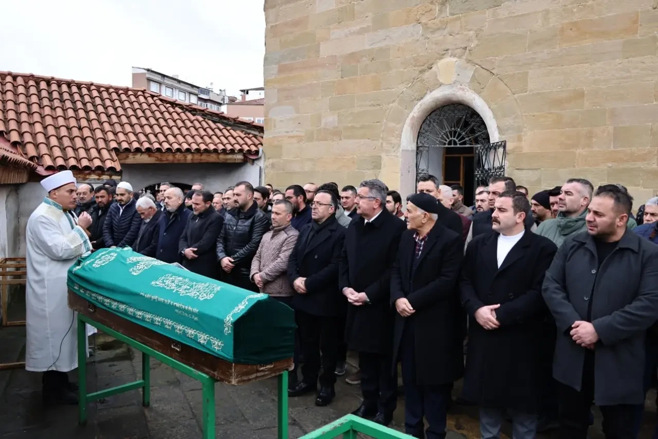 Tolga Demir Son Yolculuğuna Uğurlandı 3