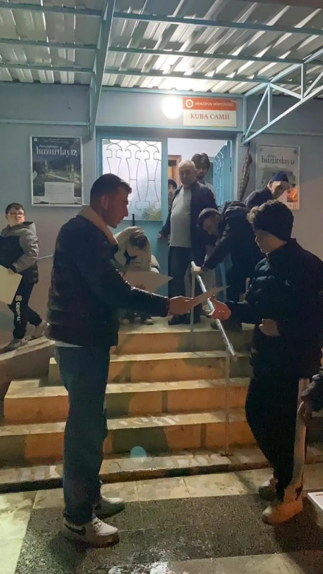 Ak Parti Gençlik Kolları Sahada 9