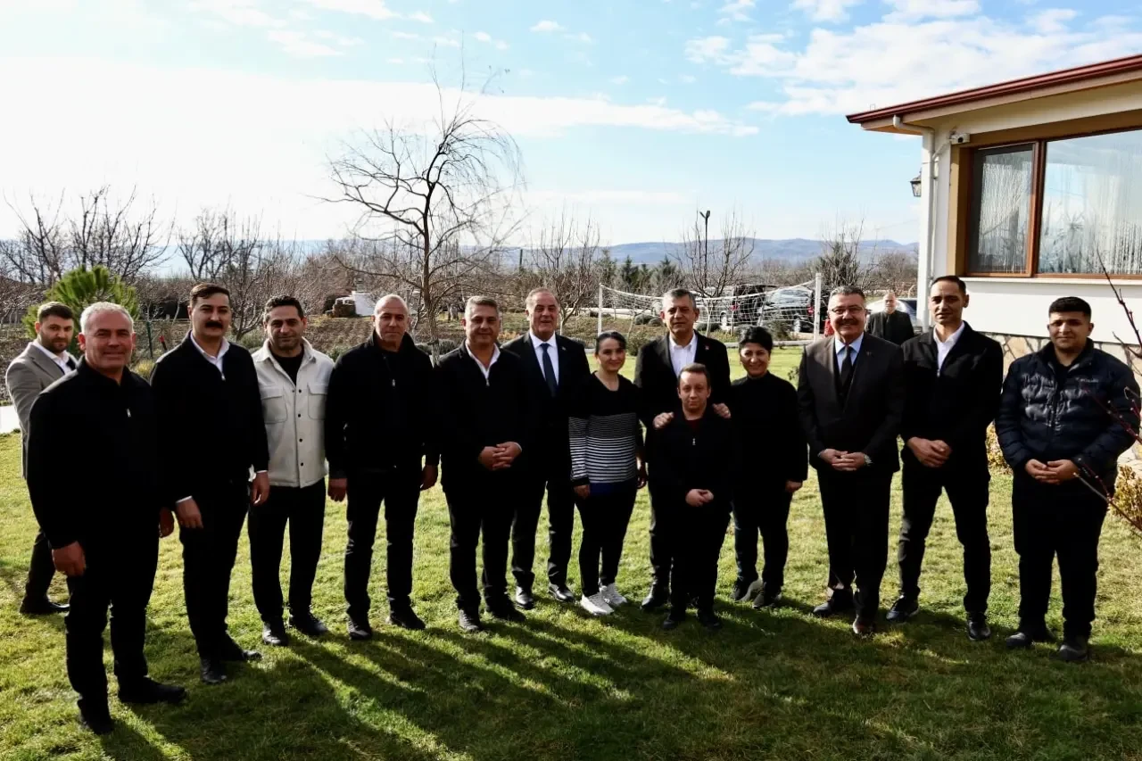 Kargı’dan Özel’e Samimi Ev Sahipliği 5