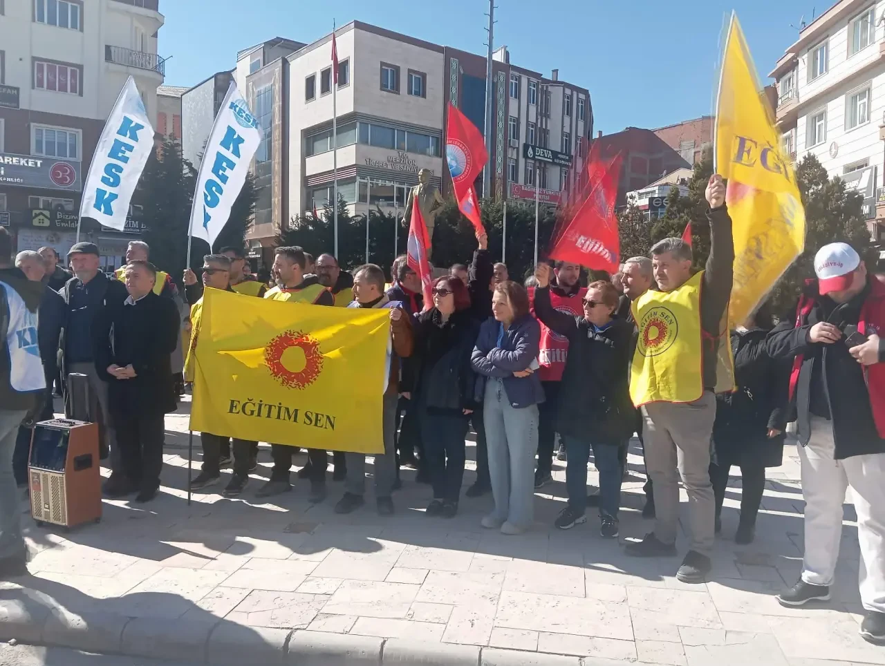 Ölgün: GM Teknik Cam İşçileri Yalnız Değildir! 4