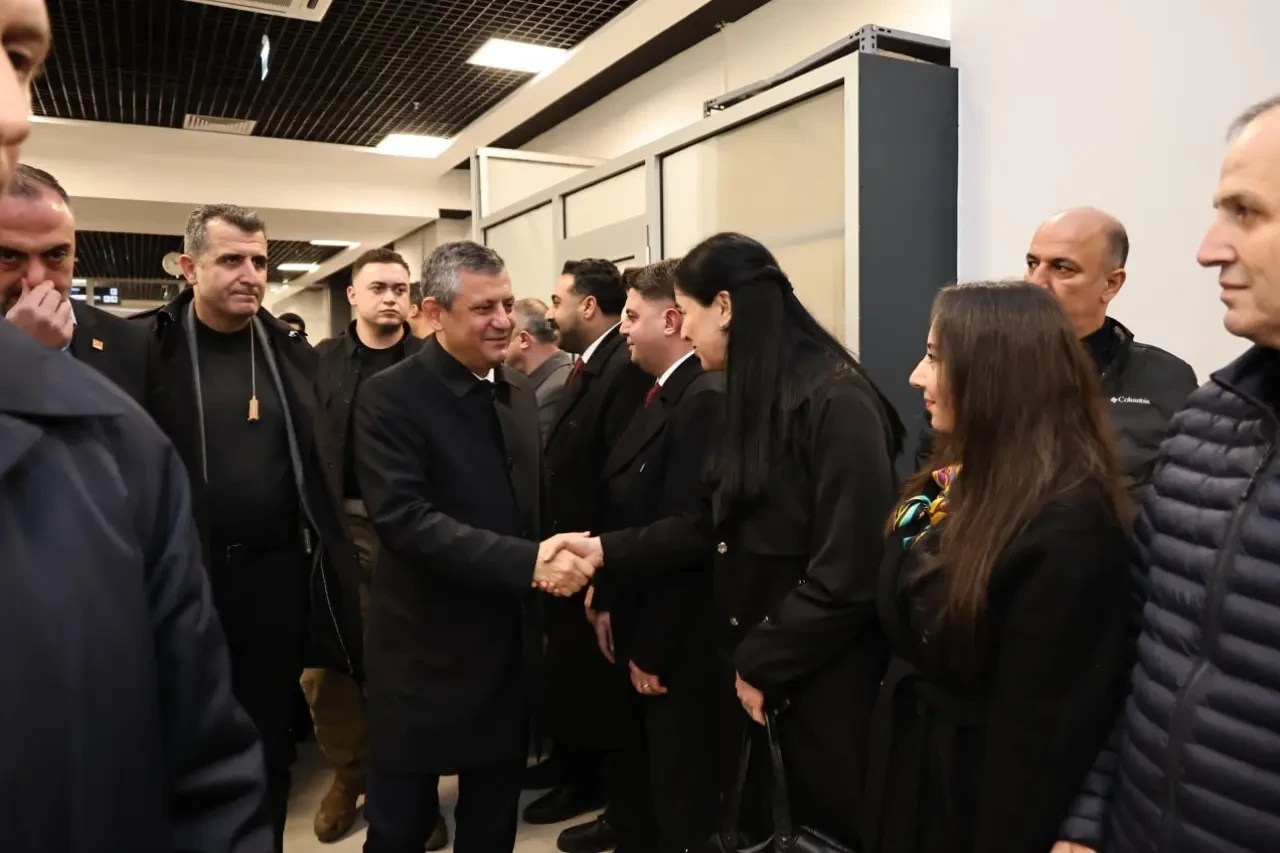 Özgür Özel’e Merzifon’da Yoğun Karşılama 4