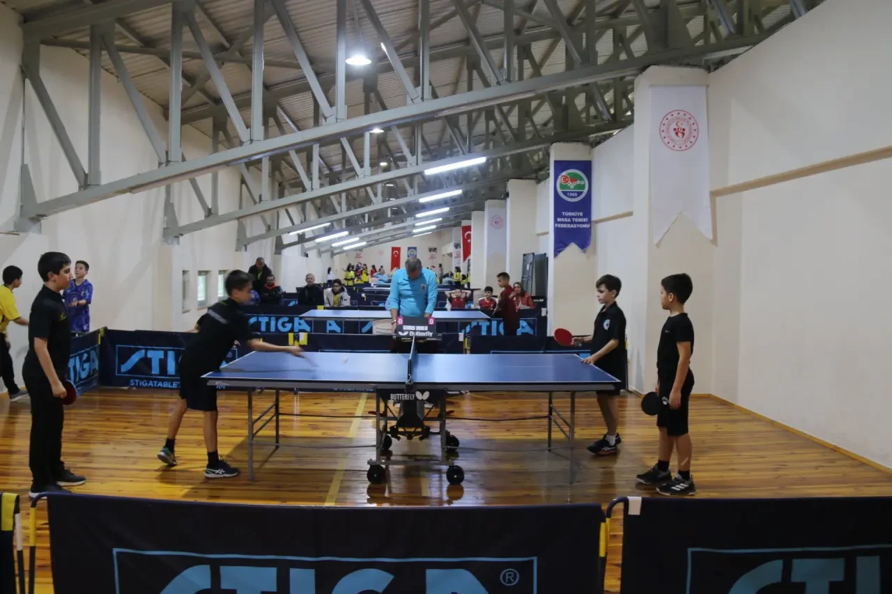 Amasya’da Masa Tenisi Heyecanı 12