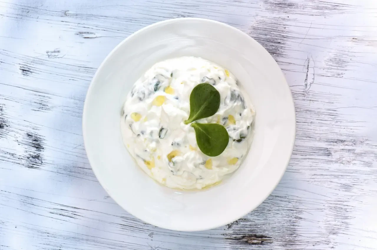 Bugüne Özel İftar Menüsü: Ramazan Sofralarına Lezzetli ve Dengeli Bir Dokunuş 4