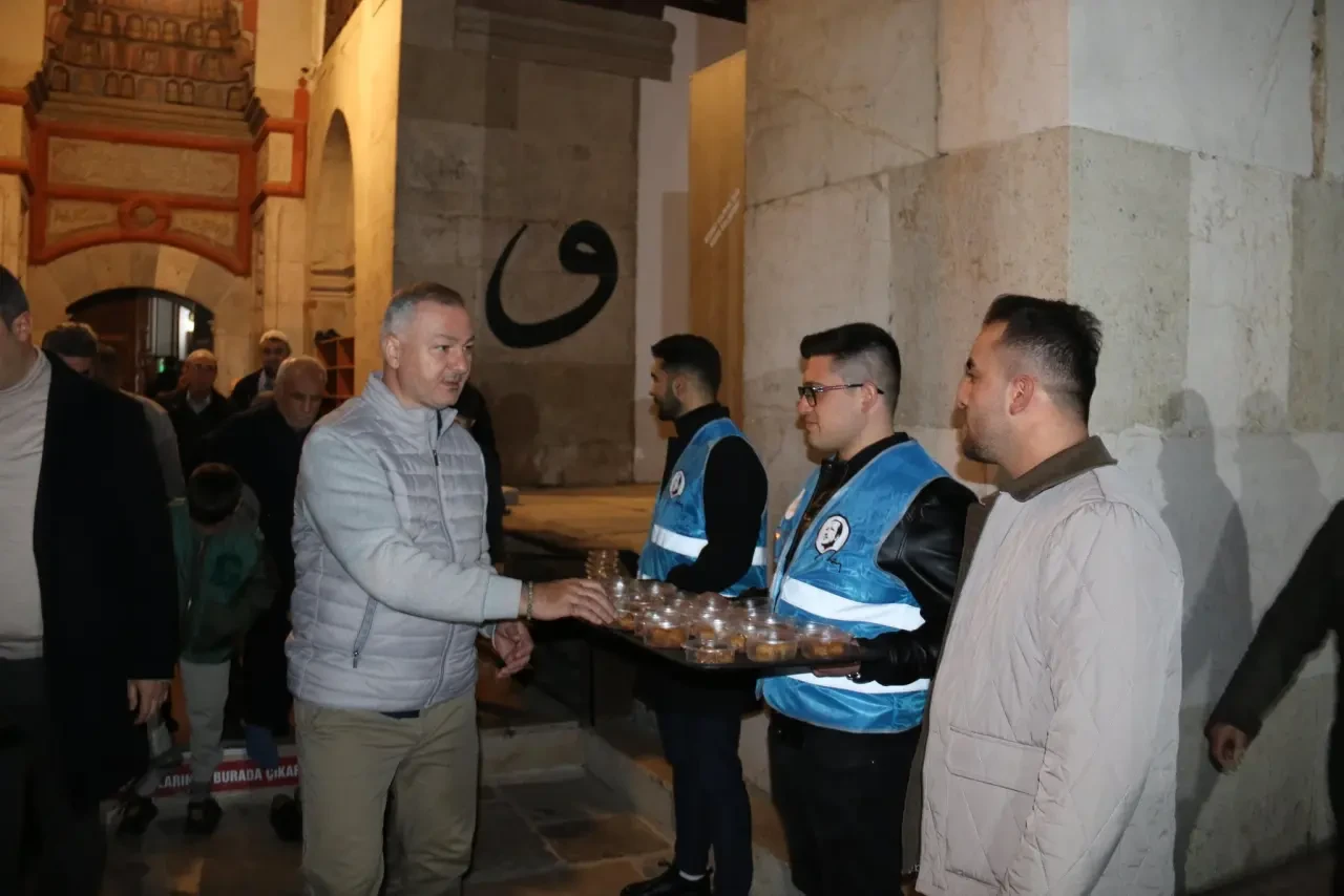 Beyazıtpaşa Camii’nde Ramazan Buluşması 7