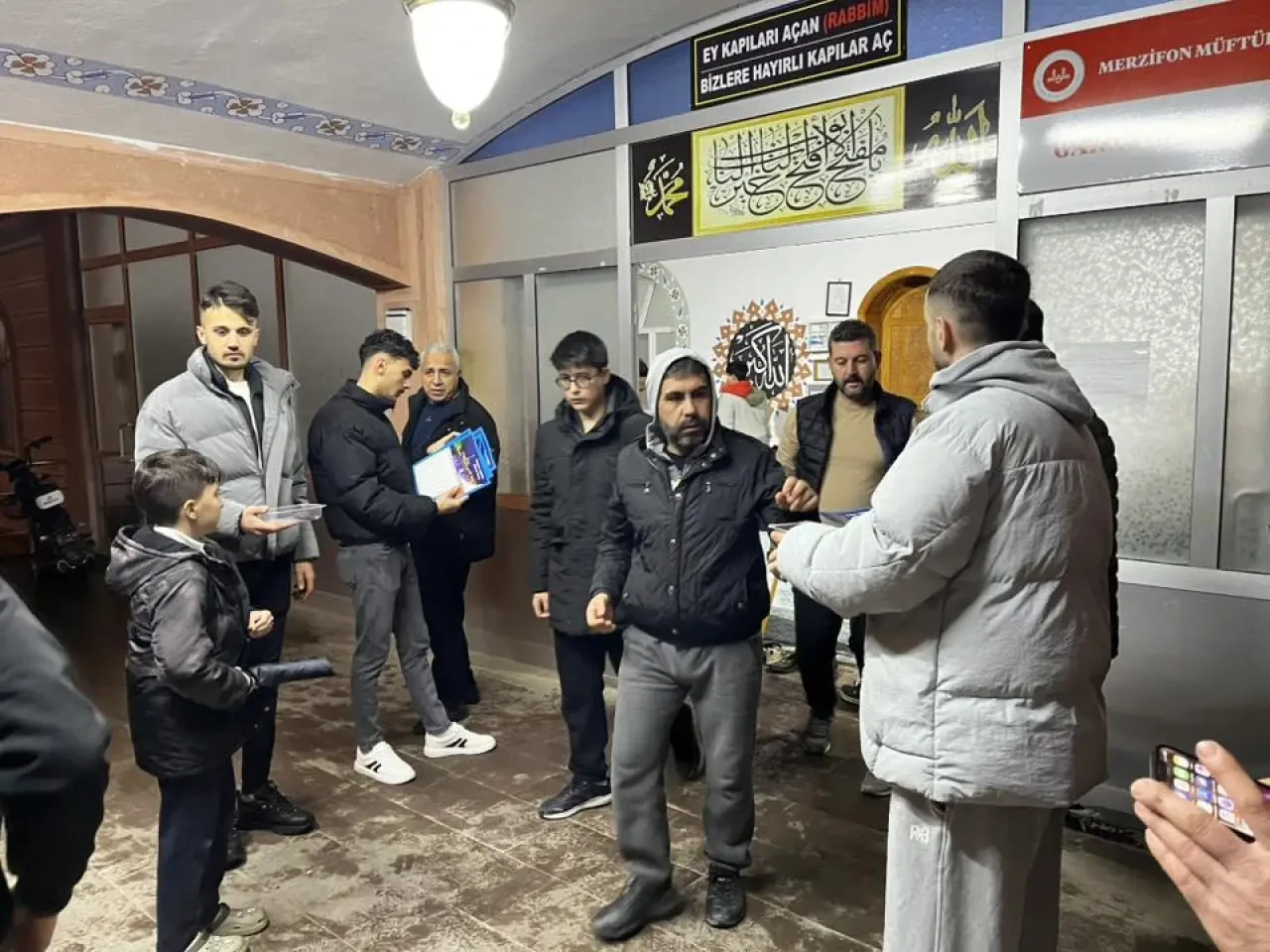 Ak Parti Gençlik Kolları Sahada 3