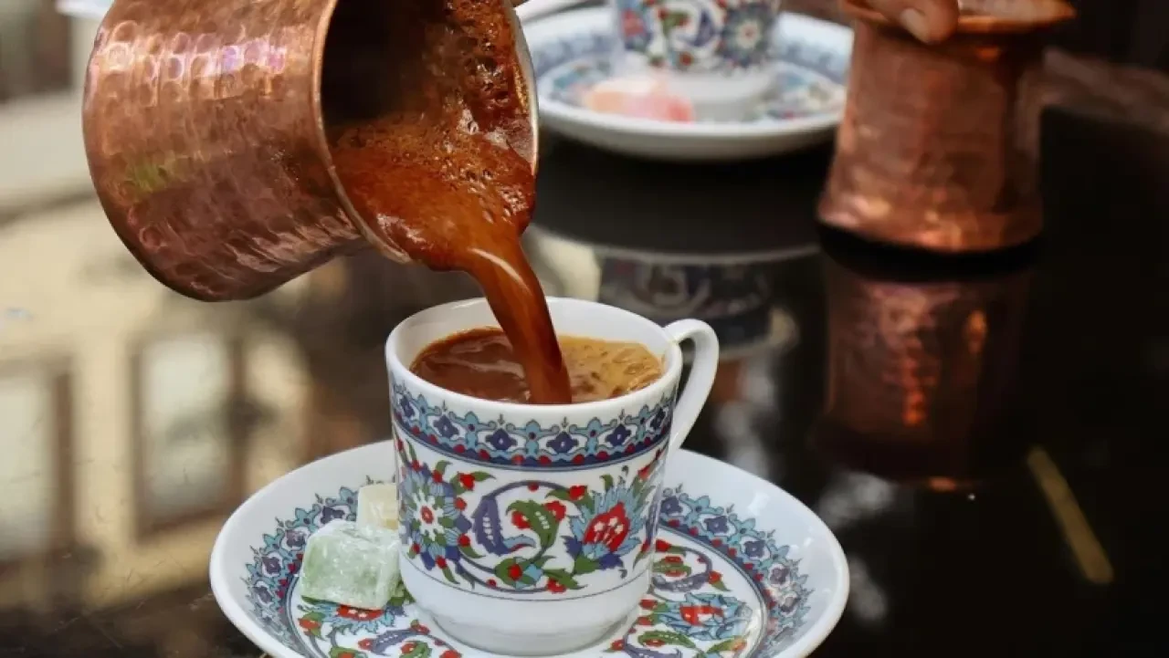 Bugüne Özel İftar Menüsü: Ramazan Sofralarına Lezzetli ve Dengeli Bir Dokunuş 6