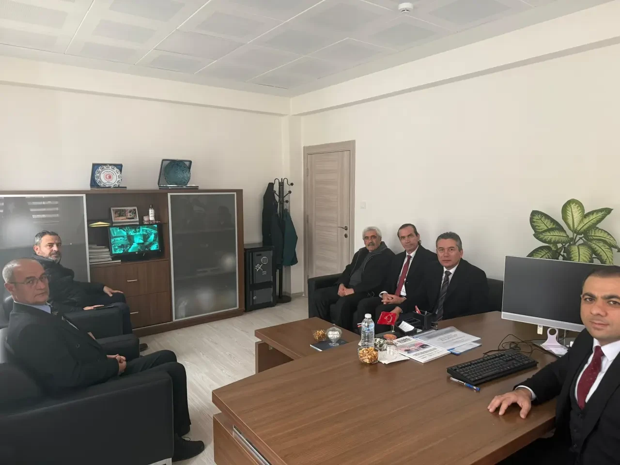 Amasya’da MHP’den Kurumlarla Buluştu 4