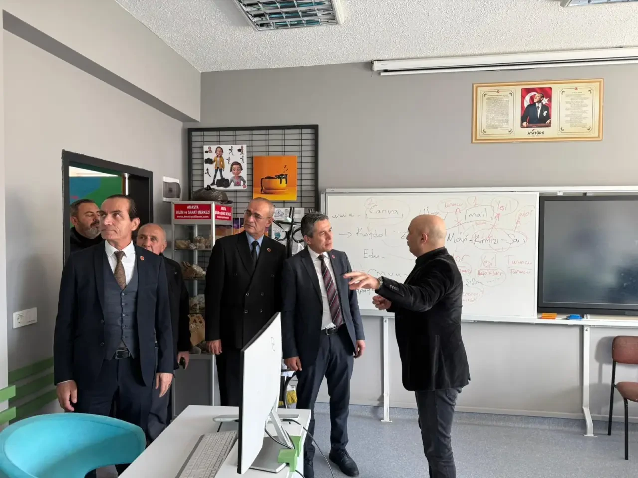 Amasya’da MHP’den Kurumlarla Buluştu 2