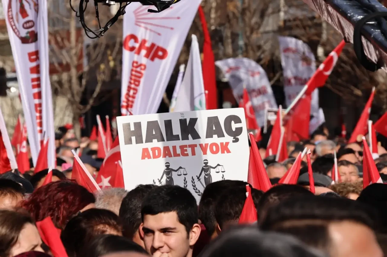 Çorum Meydanlara Sığmadı: Halk İradesi Tek Ses Oldu 12