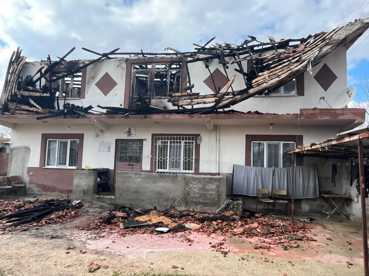 Basmacı’dan Yangın Sonrası İnceleme 5