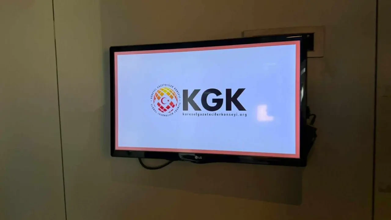 KGK, depremin yıldönümünde Hatay’da 1