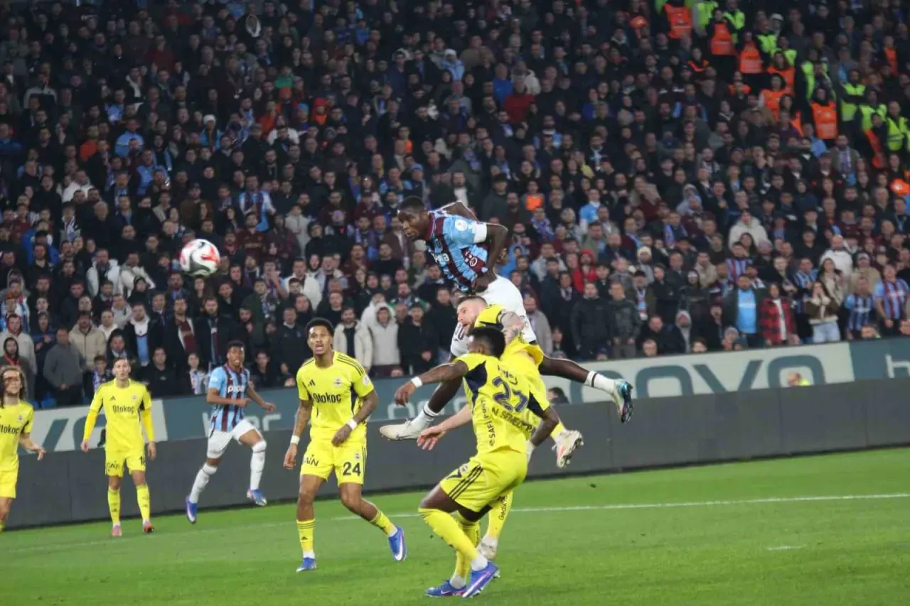 Trabzonspor: 2 - Fenerbahçe: 3 1