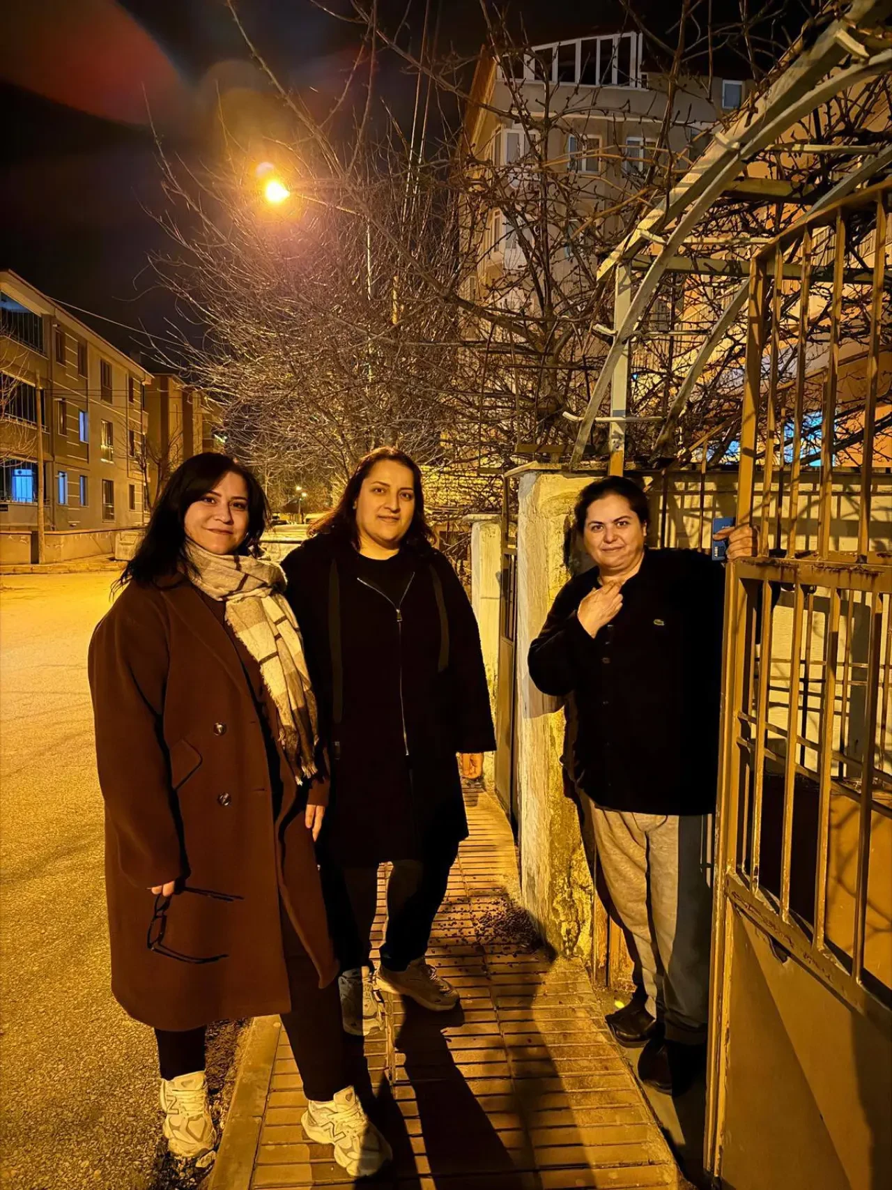 Merzifon’da Dayanışma: AK Kadınlar Sahada! 1