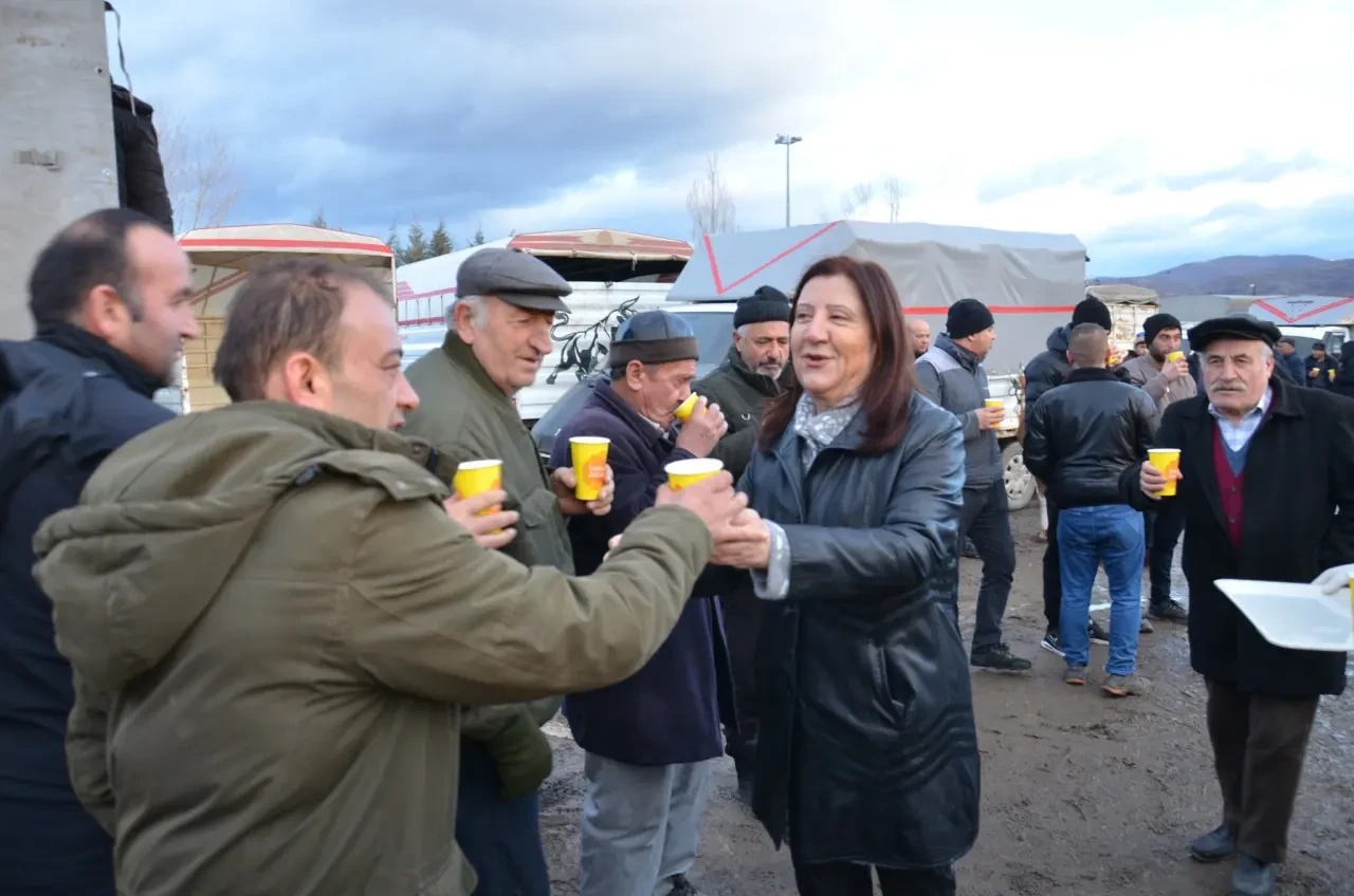 Gümüşhacıköy’de Soğuk Sabahlar Sıcak Çorbayla Isındı 3