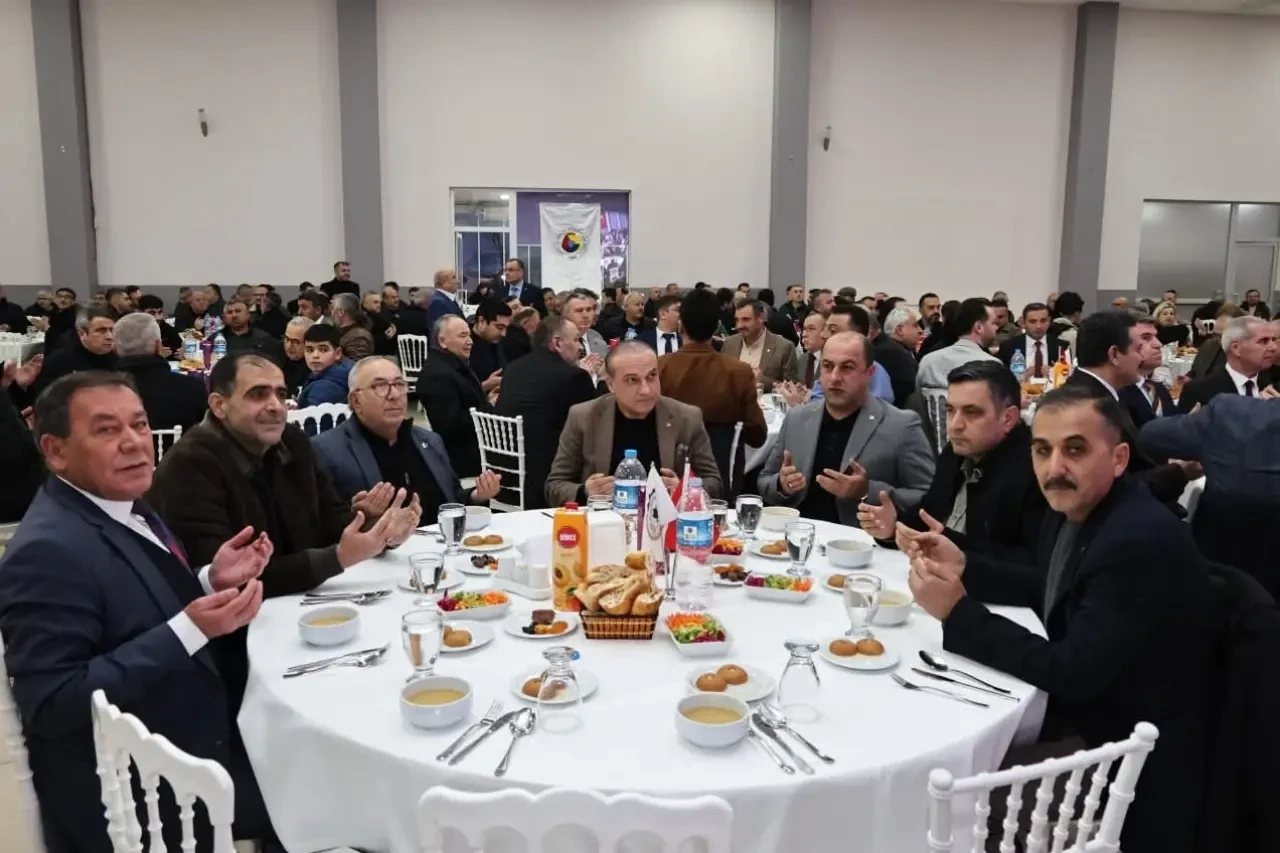 İş Dünyası İftarda Buluştu 2