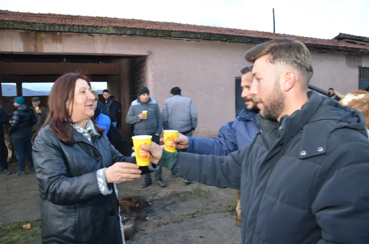Gümüşhacıköy’de Soğuk Sabahlar Sıcak Çorbayla Isındı 5