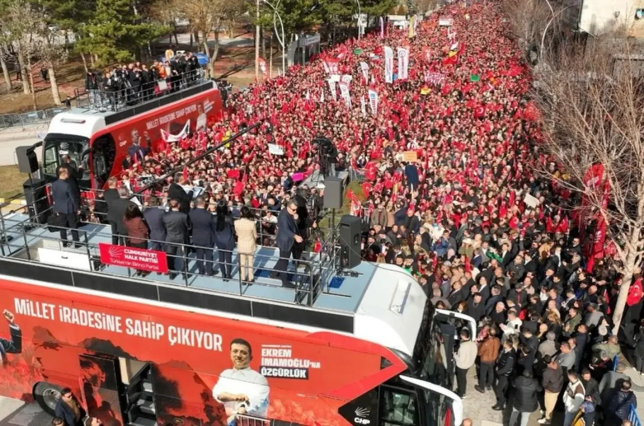 Çorum Meydanlara Sığmadı: Halk İradesi Tek Ses Oldu 16