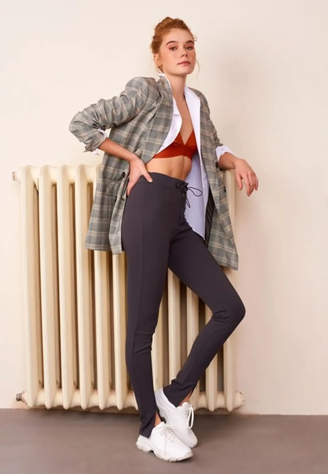 Kadınlarda 2026 Tayt Modası: Konfor ve Şıklık Aynı Anda 1