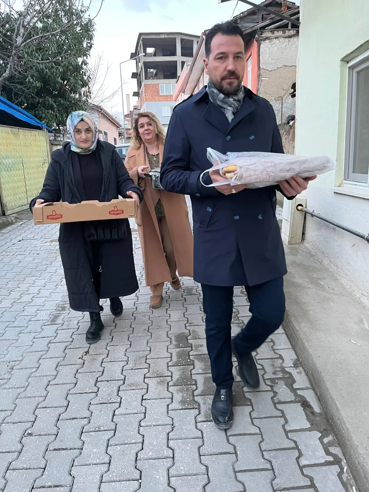 AK Parti Merzifon Kadın Kolları’ndan Gönül Sofraları 1