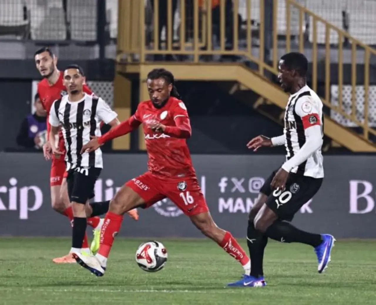 UÇAR: ZOR MAÇTI, AMA KAZANMASINI BİLDİK 2