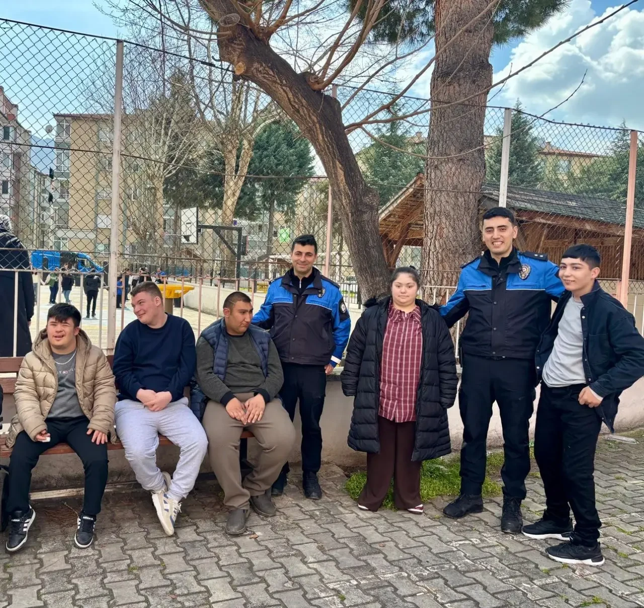 Amasya Emniyeti’nden Örnek Davranış! 2