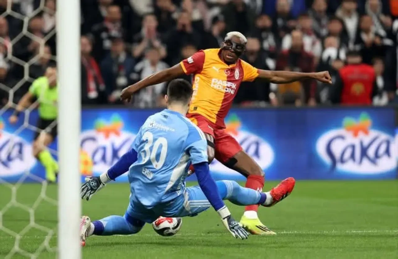 Galatasaray 1 Attı 3 Aldı 3