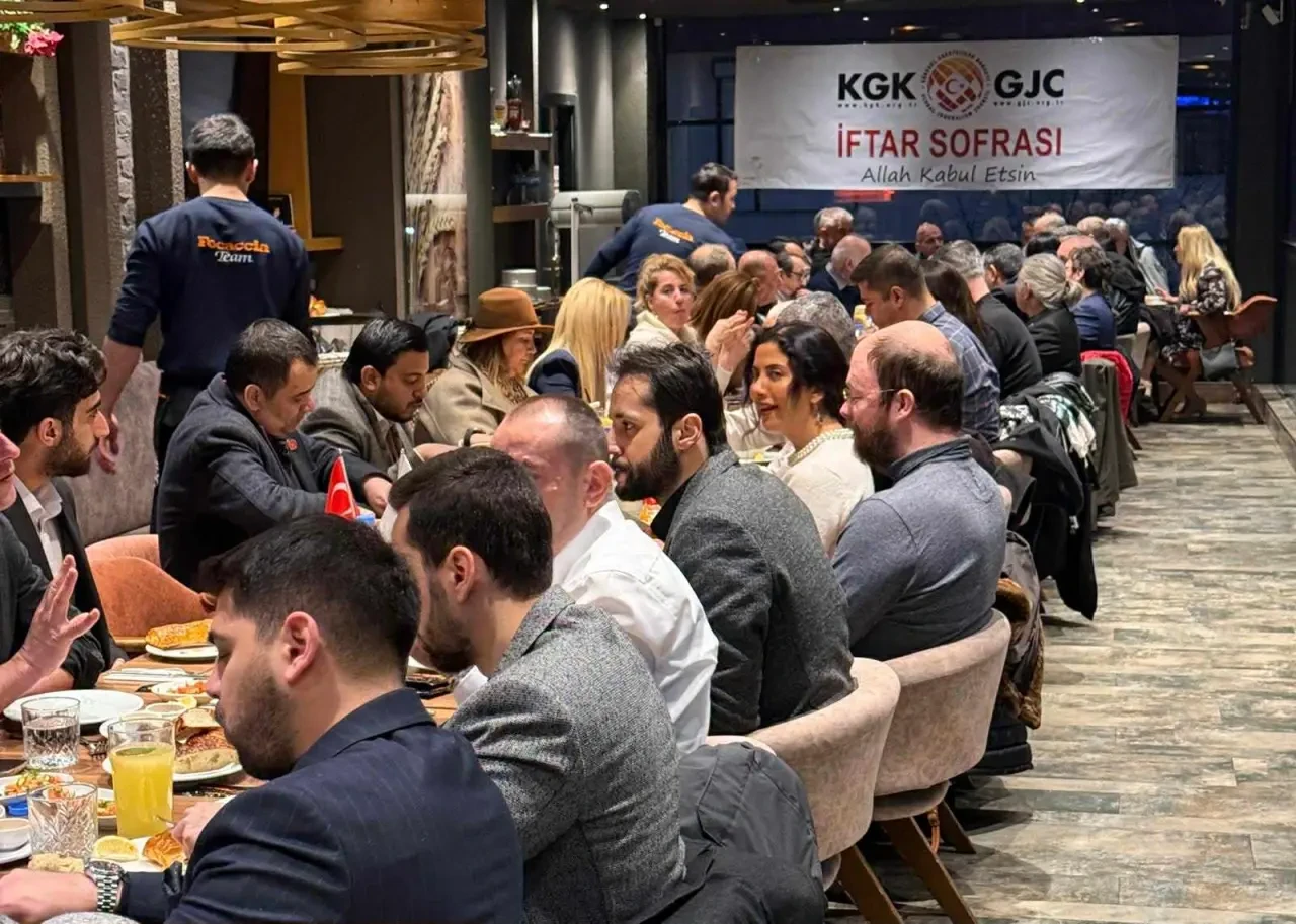 İstanbul KGK İftarına Kadınlar Damga Vurdu 4